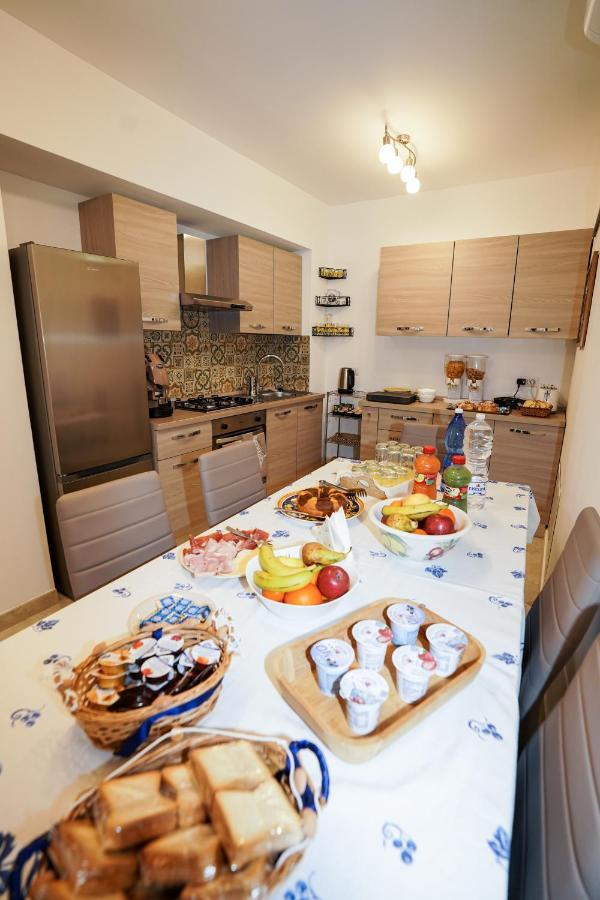 アナカプリ Casa Astra Bed & Breakfast エクステリア 写真